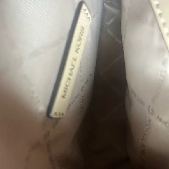 Studded Beige Leather Shoulder Bag - Picture 10 of 13